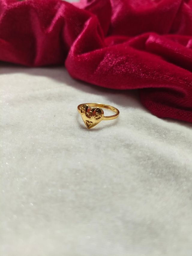 Heart Plate Design Gold Ring for Women
