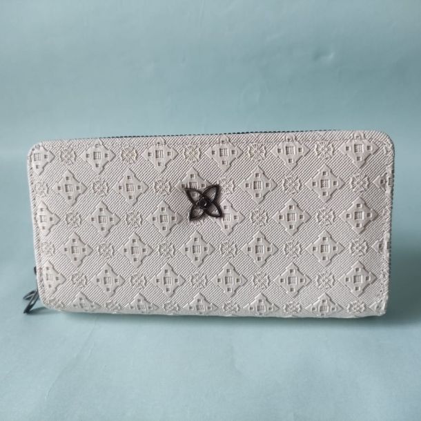 Elegant White Textured Zip Wallet for Women
