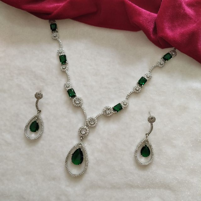 Silver Finish Green Stone Teardrop Designer Necklace Set with Earrings